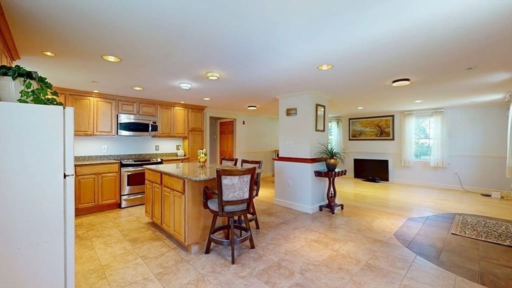 3 Fairview Ave Natick — Photo 15 of 42