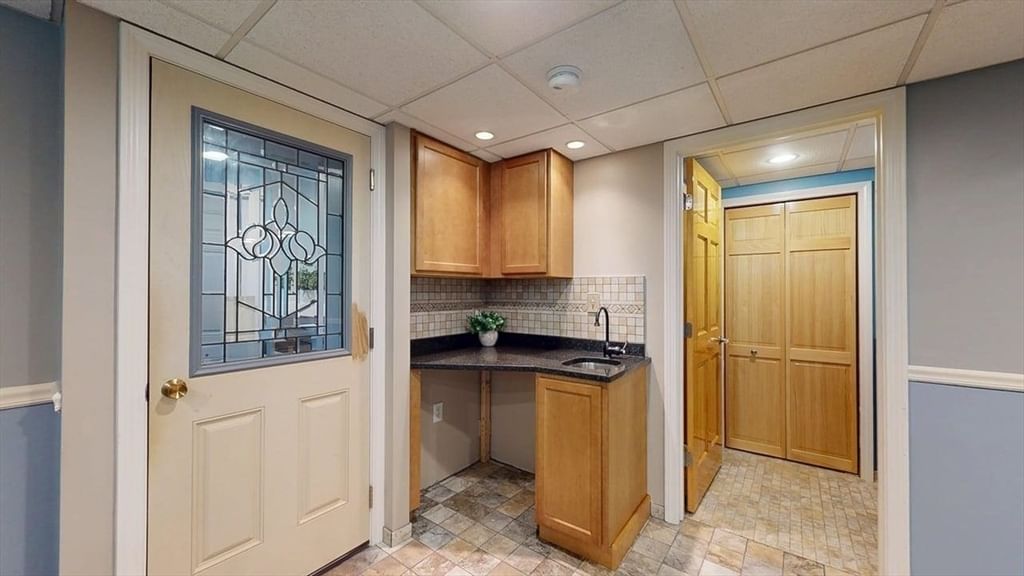 3 Fairview Ave Natick — Photo 31 of 42