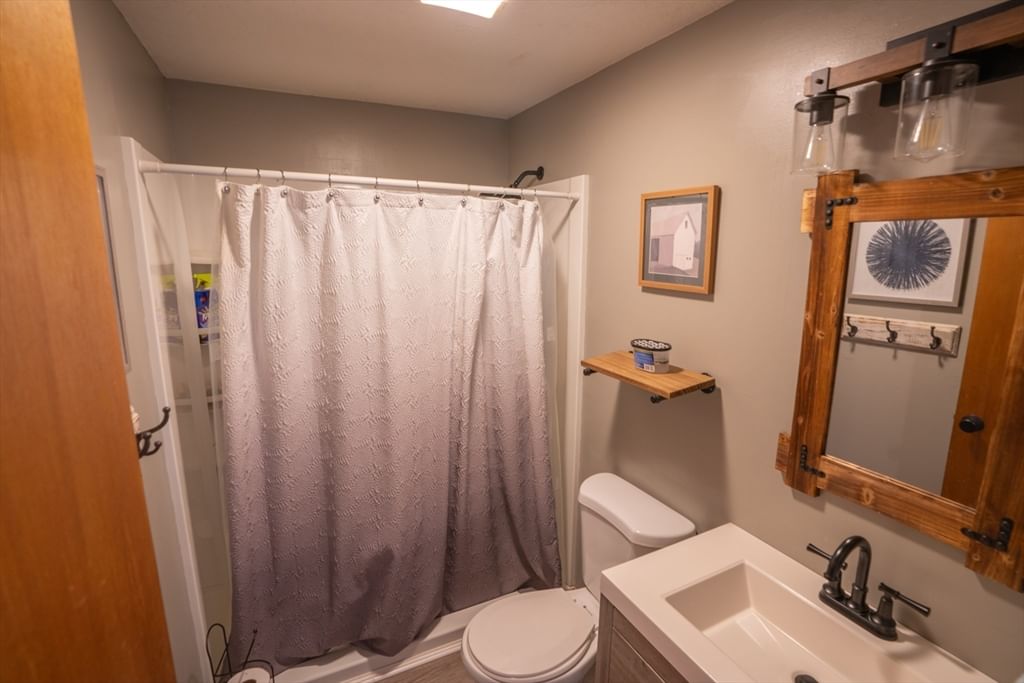 12 Henry Drive Plymouth — Photo 19 of 24