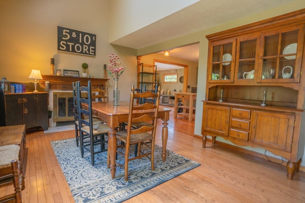 12 Henry Drive Plymouth — Photo 7 of 24