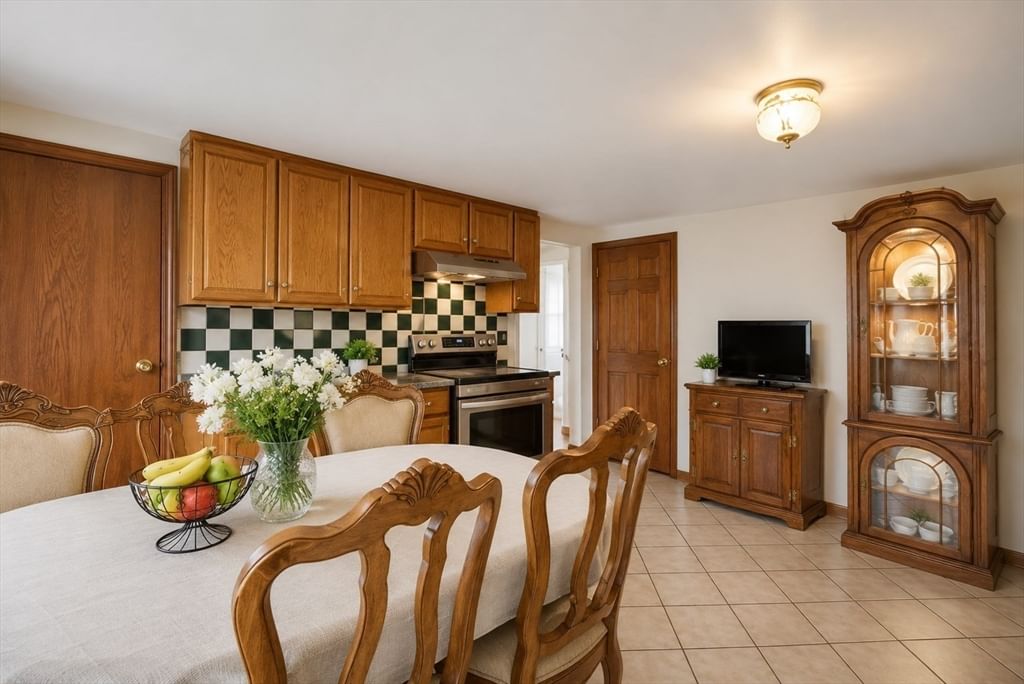 43 Huntington Street Brockton — Photo 9 of 22