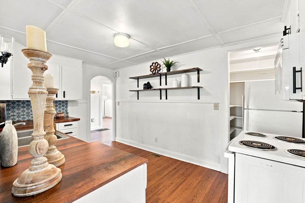 31 Perkins St Quincy — Photo 3 of 31