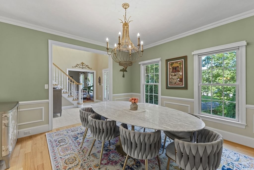8 Karen Ln Milford — Photo 10 of 41