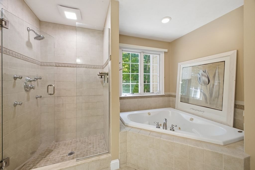 8 Karen Ln Milford — Photo 25 of 41
