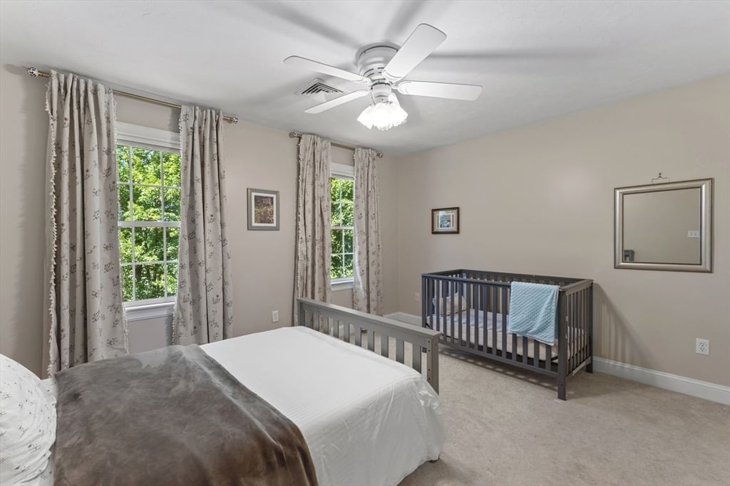 8 Karen Ln Milford — Photo 28 of 41