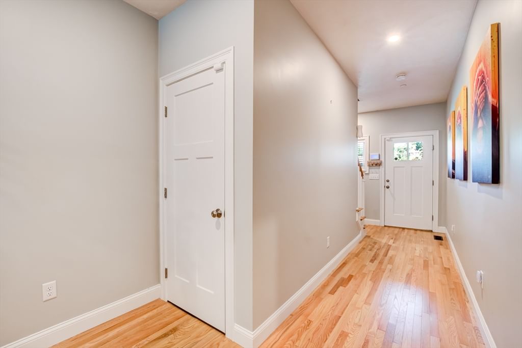 658 Massachusetts Ave #3 Lunenburg — Photo 13 of 38