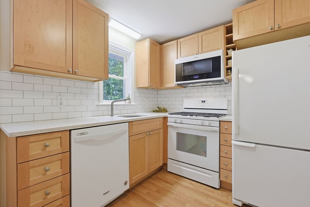 71 Carpenter Rd Walpole — Photo 15 of 30