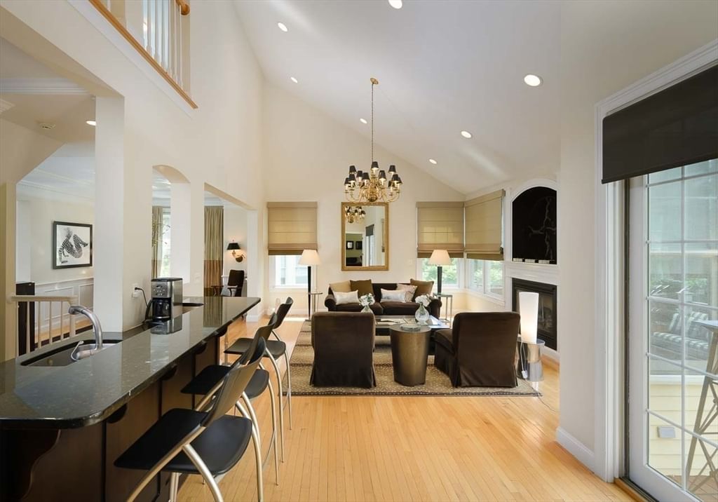 69 Carriage Hill Circle #69 Southborough — Photo 10 of 40