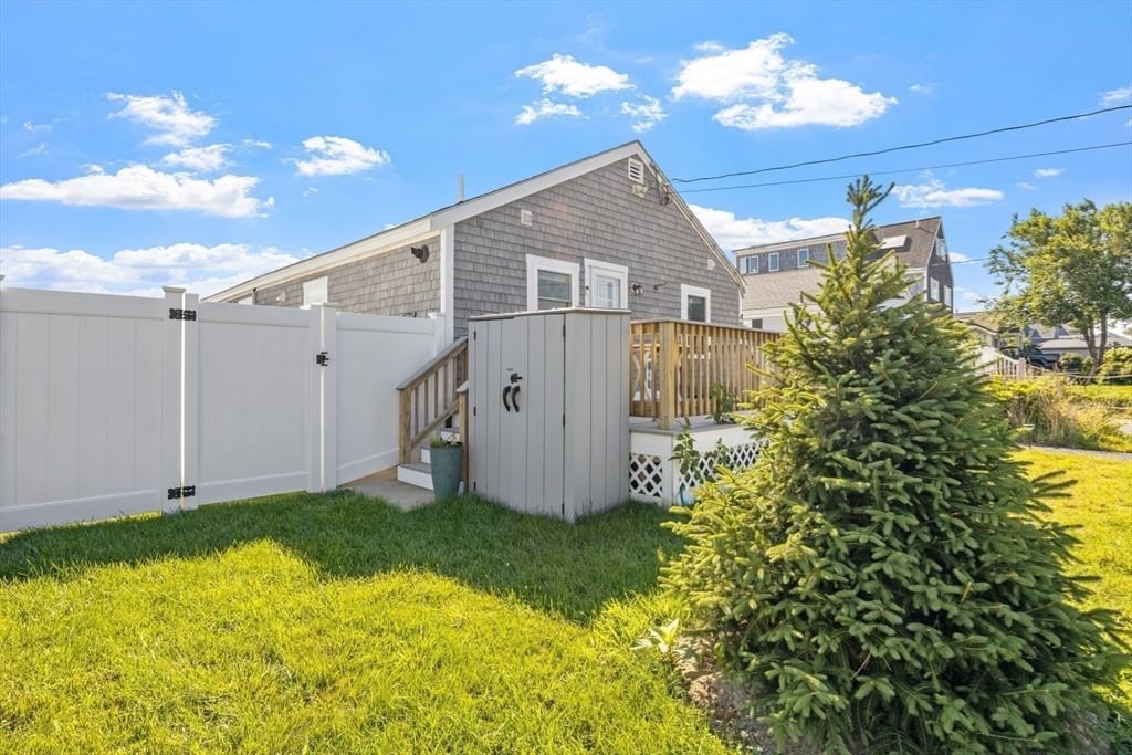 49 Freeman Ave Sandwich — Photo 29 of 41