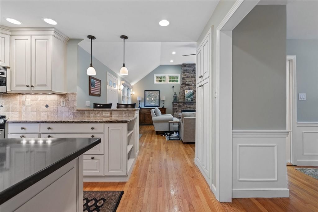 33 Pine Arden Dr West Boylston — Photo 14 of 42