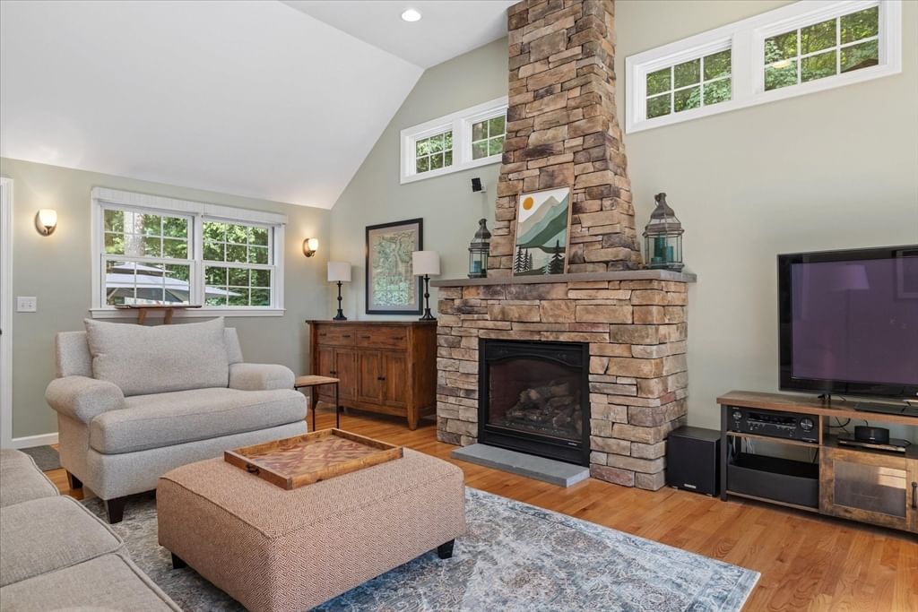 33 Pine Arden Dr West Boylston — Photo 15 of 42