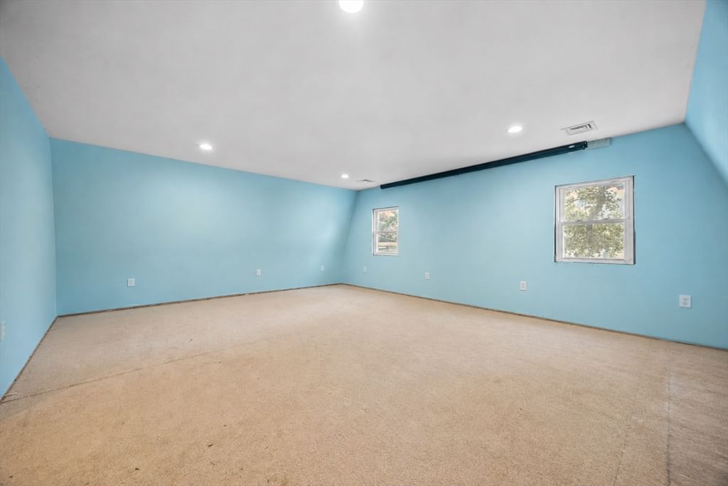 140 Pleasant St Whitman — Photo 34 of 42
