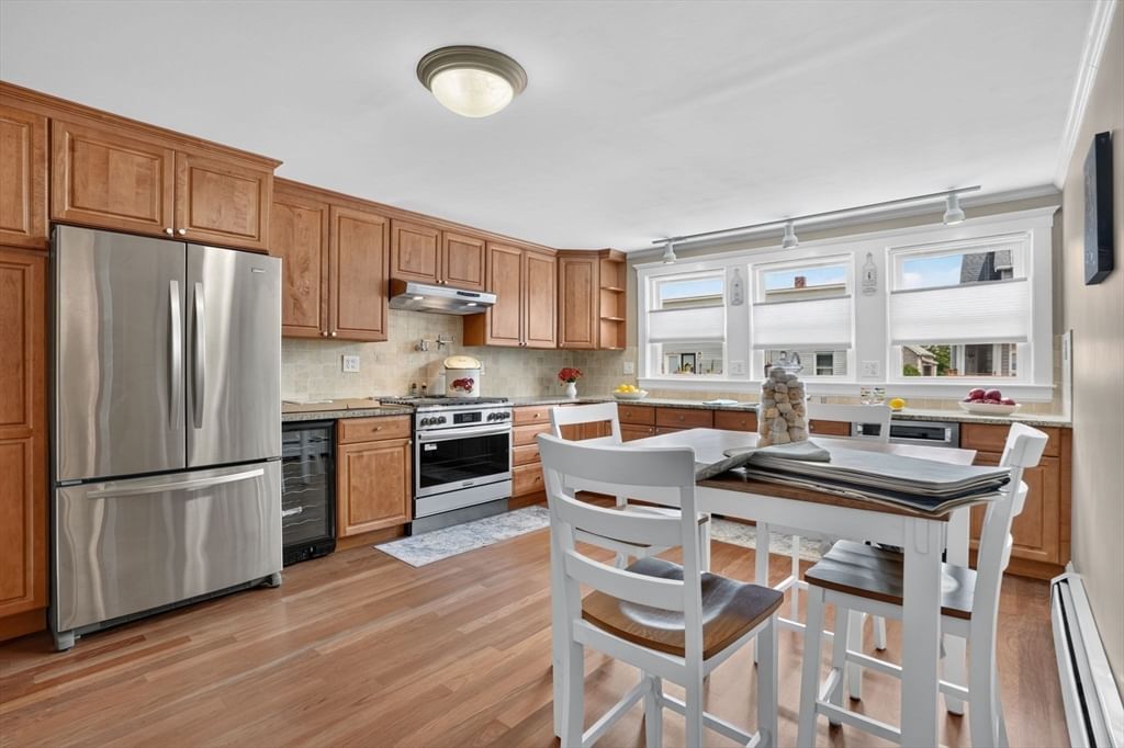 100 Whitin Ave Revere — Photo 12 of 33