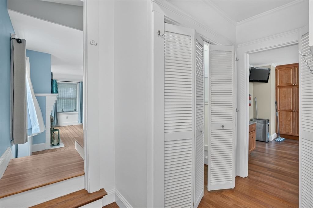 100 Whitin Ave Revere — Photo 19 of 33