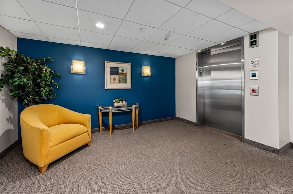 140 Railroad Ave #B403 Norwood — Photo 7 of 26
