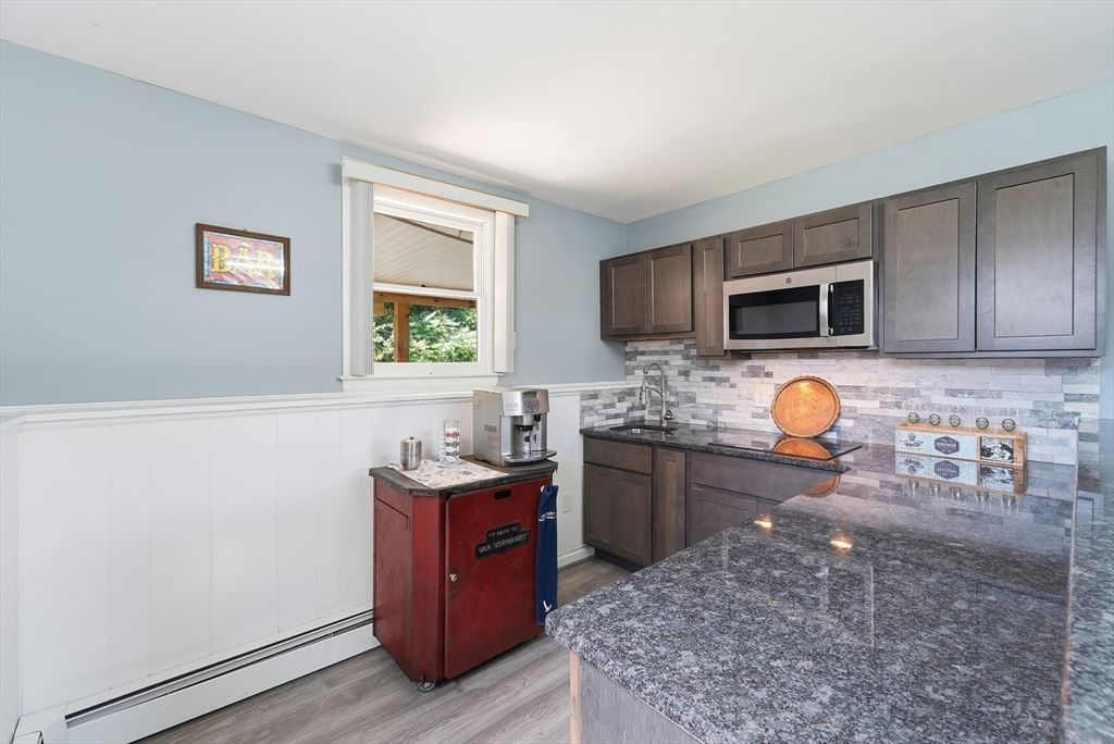 98 Mclean Parkway Ludlow — Photo 25 of 40