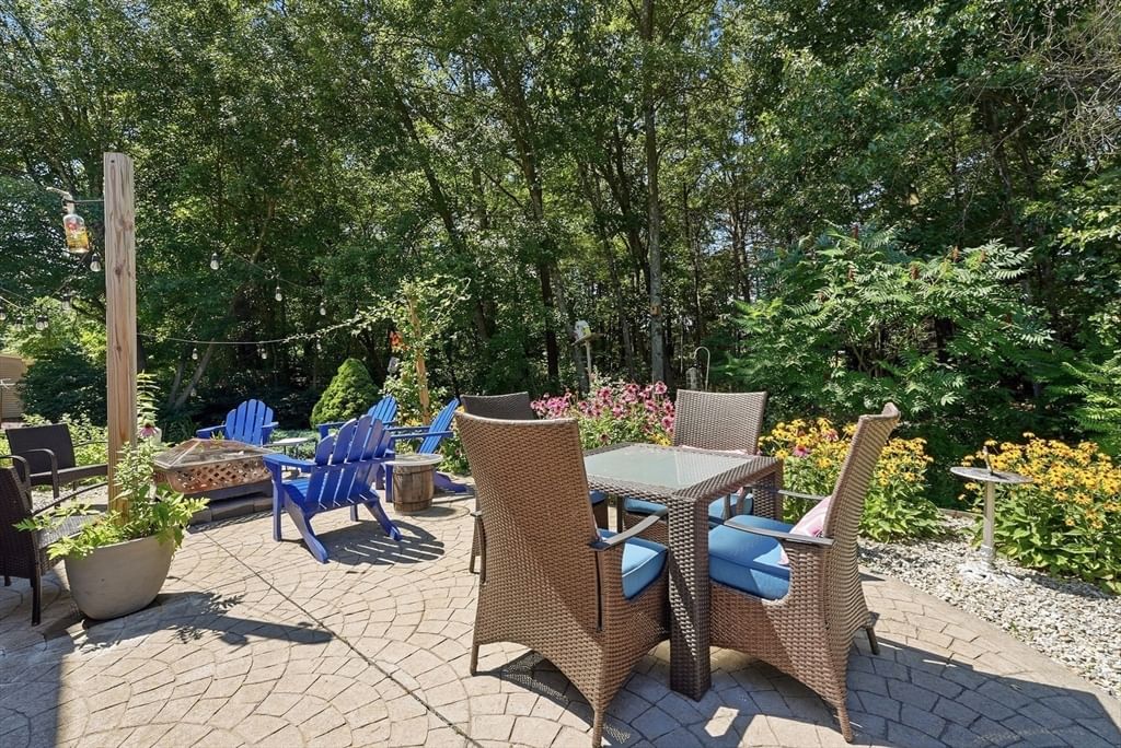 98 Mclean Parkway Ludlow — Photo 30 of 40