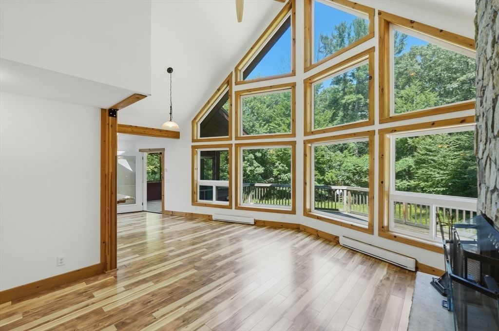 244 General Knox Road Russell — Photo 4 of 35