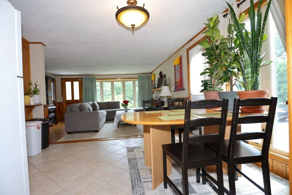 116 Pond St Billerica — Photo 13 of 34