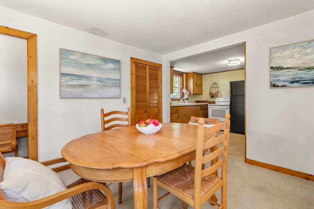107 Shorewood Dr Falmouth — Photo 16 of 40