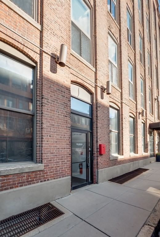 314-318 West 2nd Street #C-2 Boston — Photo 20 of 24