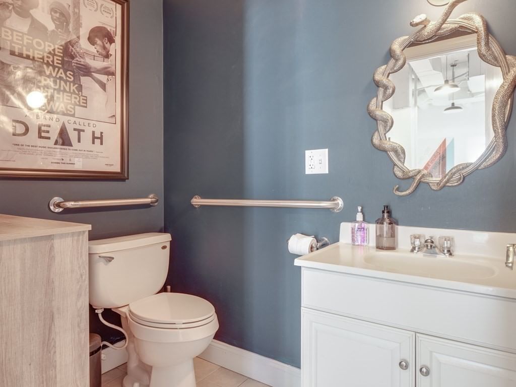 314-318 West 2nd Street #C-2 Boston — Photo 7 of 24