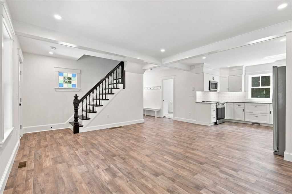 21 King Street Hanover — Photo 8 of 38