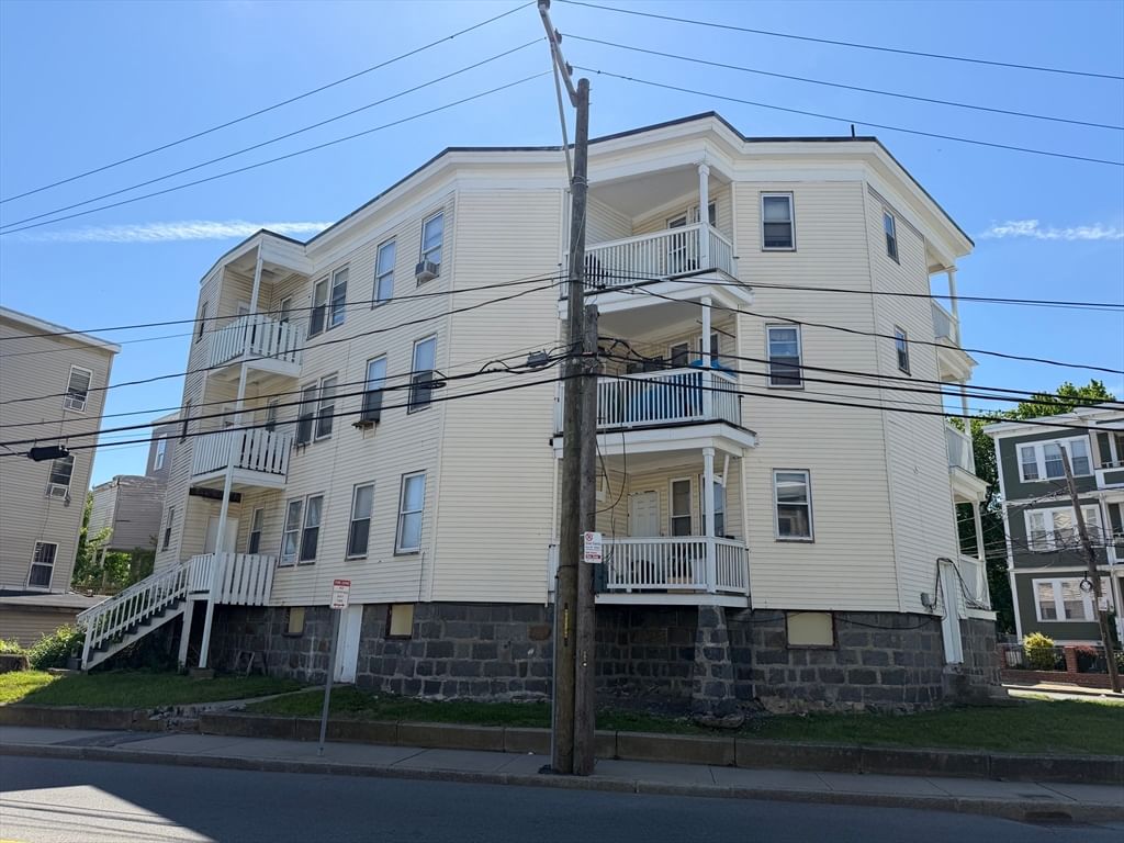 25 Estella Street Boston — Photo 2 of 14