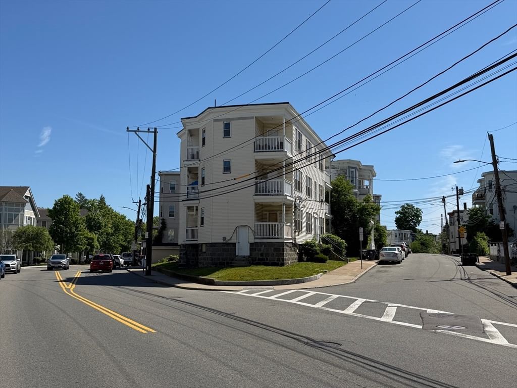 25 Estella Street Boston — Photo 5 of 14