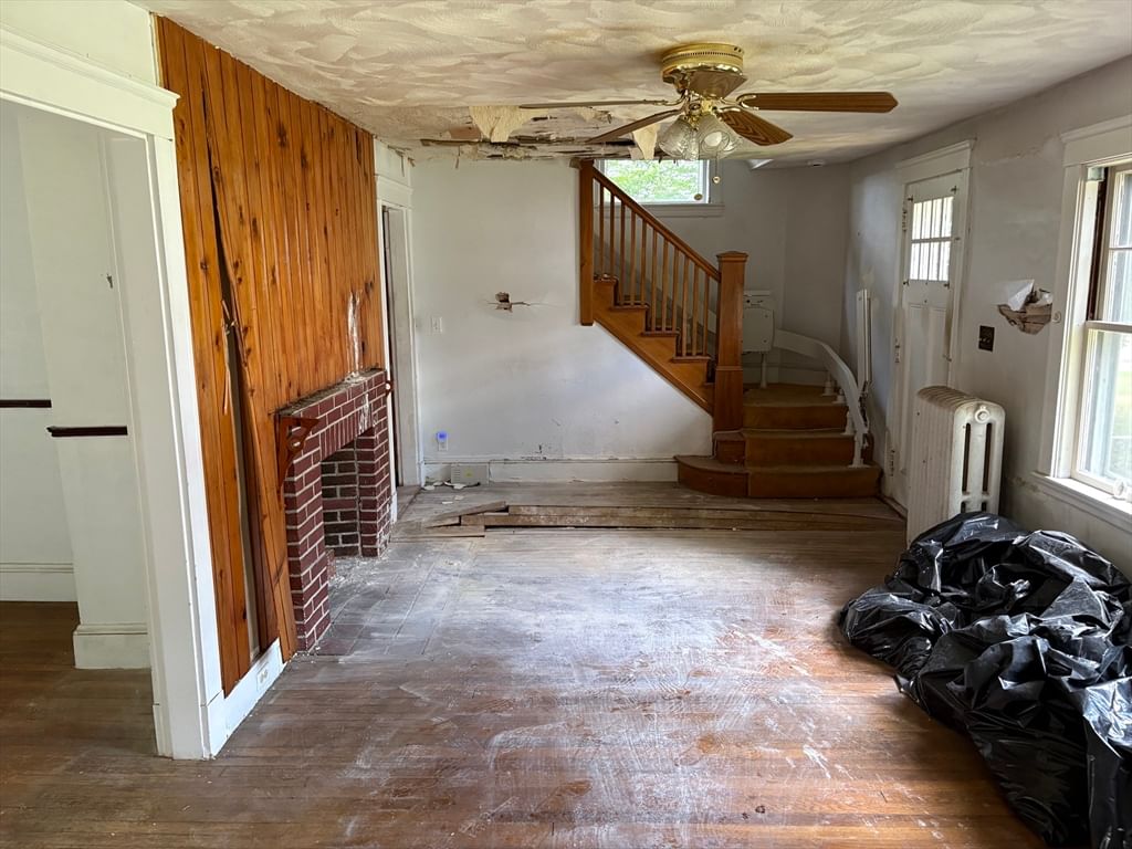 28 Samoset Rd Newton — Photo 4 of 9