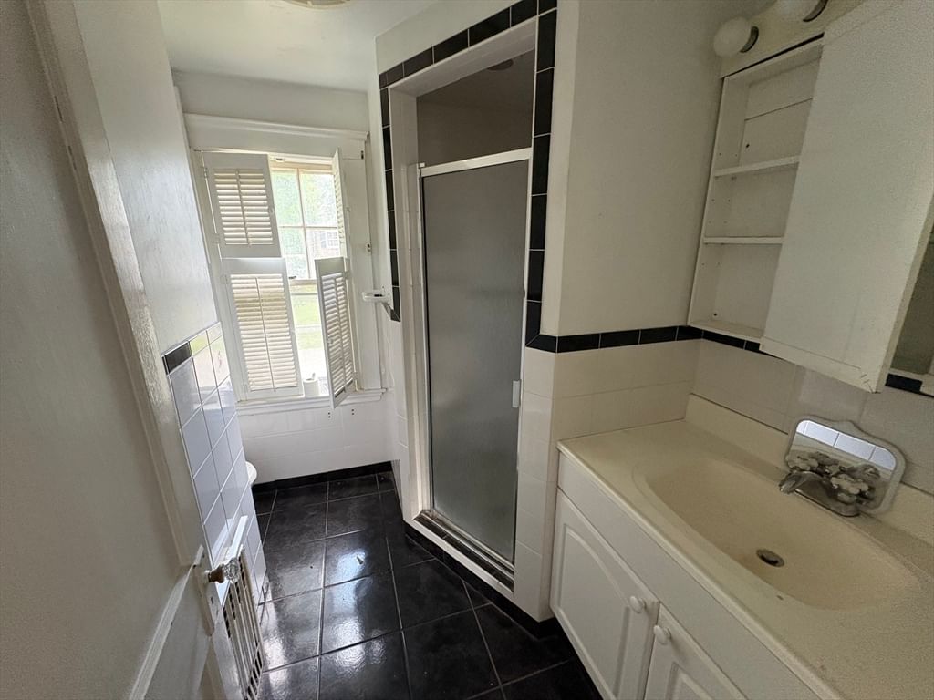 28 Samoset Rd Newton — Photo 5 of 9