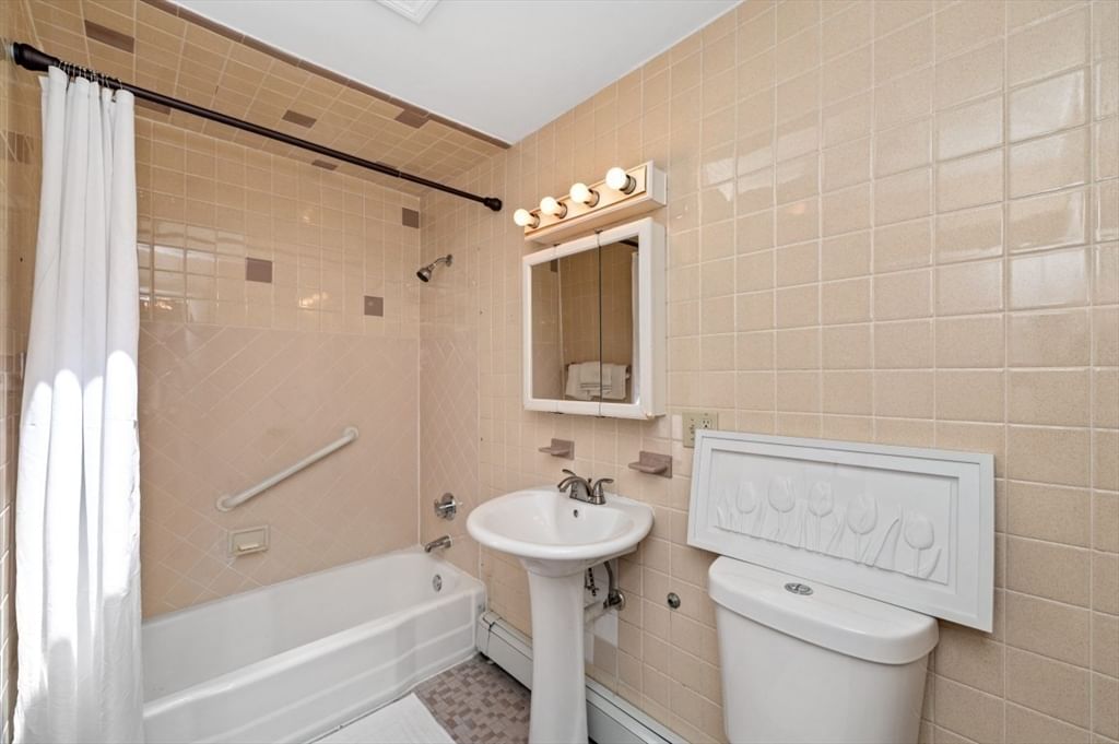 1 Bay View Place Boston — Photo 14 of 22