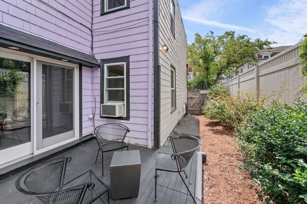 1 Bay View Place Boston — Photo 9 of 22