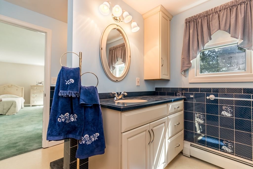 170 Whitehall Way Barnstable — Photo 19 of 37