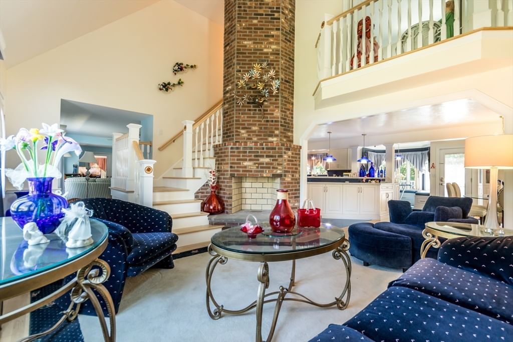 170 Whitehall Way Barnstable — Photo 6 of 37