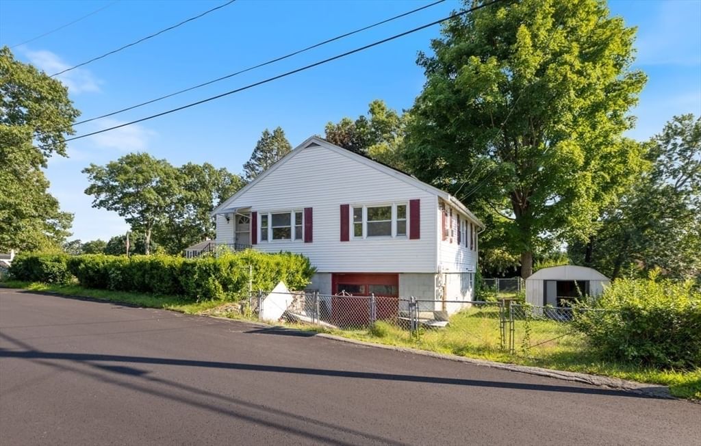 32 Hillcrest Rd Dracut — Photo 5 of 24