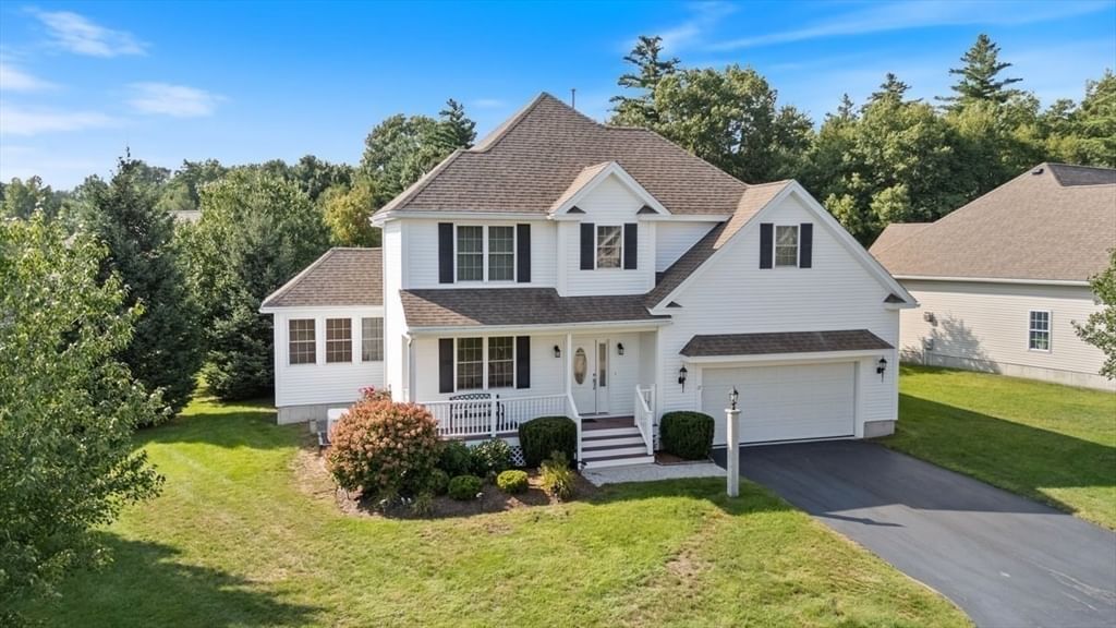17 Stone Castle Dr #17 Methuen — Photo 4 of 31