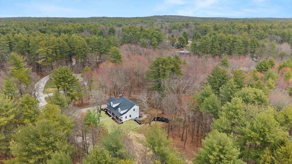 61 Meadowbrook Road Carlisle — Photo 9 of 41