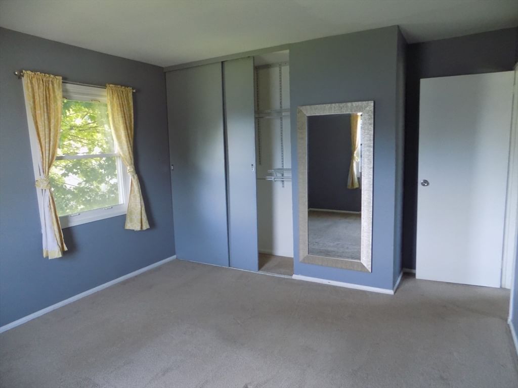 4 South Richard St Milford — Photo 13 of 25