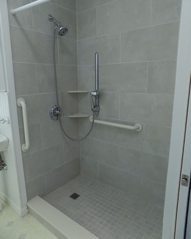4 South Richard St Milford — Photo 18 of 25