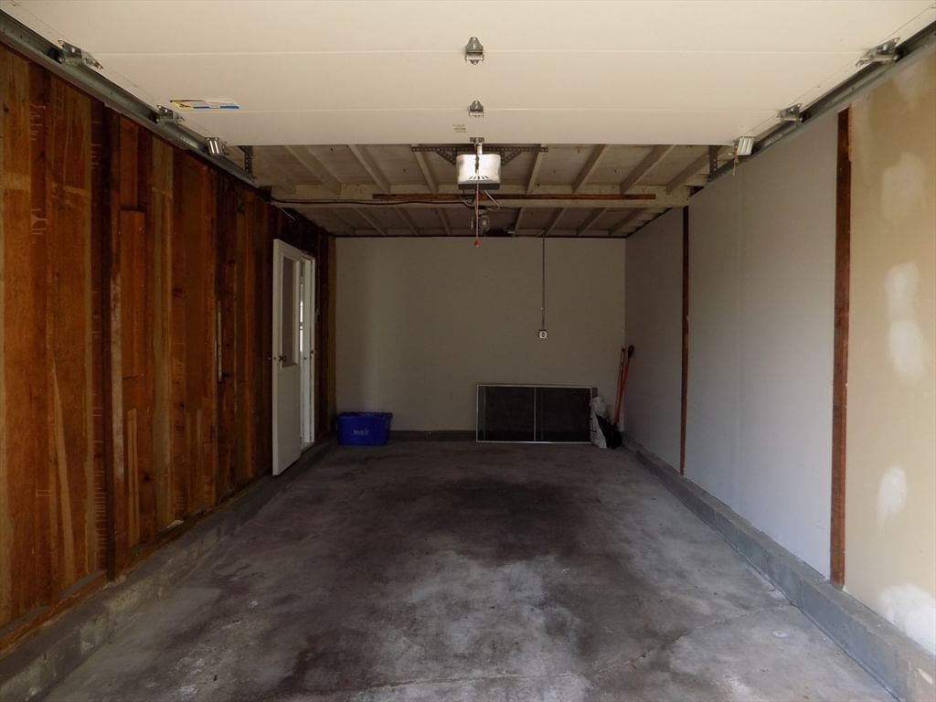 4 South Richard St Milford — Photo 22 of 25