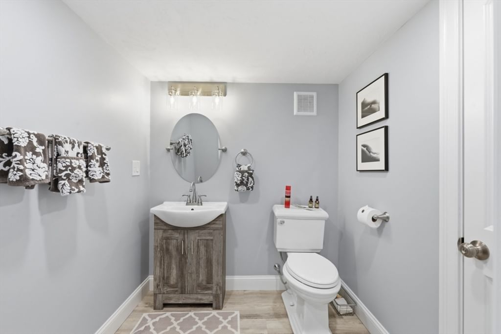 112 Glen Ellen Blvd #112 Millis — Photo 28 of 41