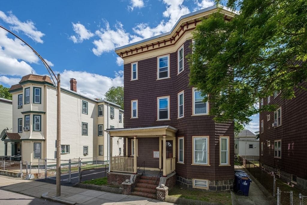 15 Romsey Street Boston — Photo 2 of 32
