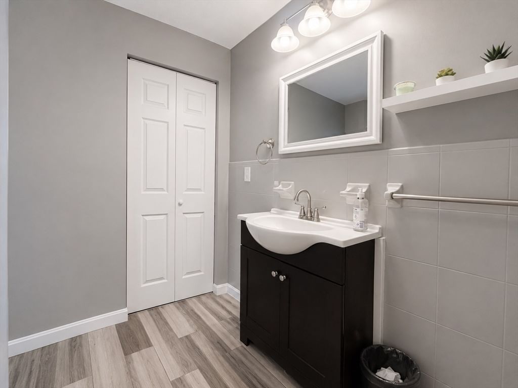 14 Newbury St Revere — Photo 12 of 28