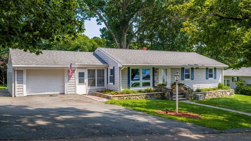 Property at 206 Lafayette St, Fall River, MA 02723