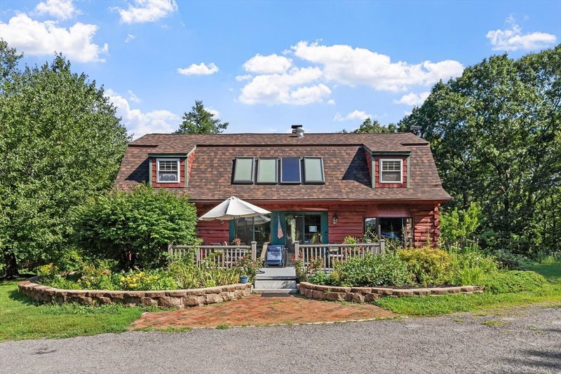 152 Ellis Rd
