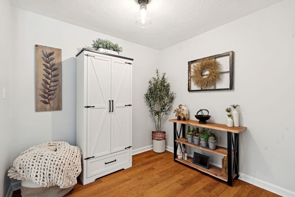 161 Winter St #6 Hanson — Photo 9 of 20