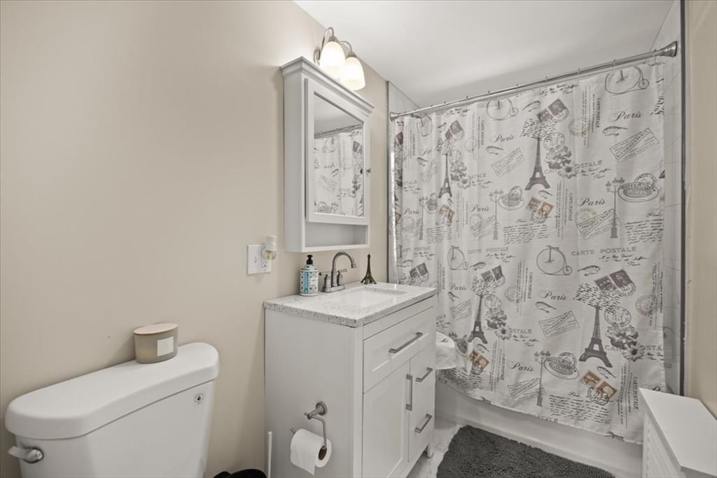 1381 Cohannet St Taunton — Photo 9 of 23