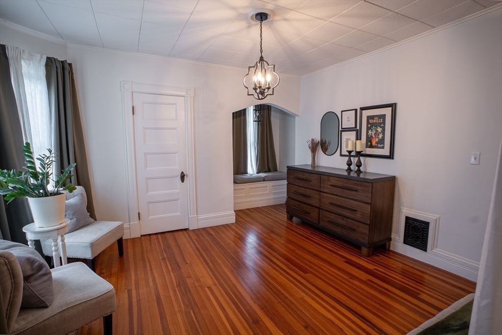 37 Pineywoods Ave Springfield — Photo 22 of 38