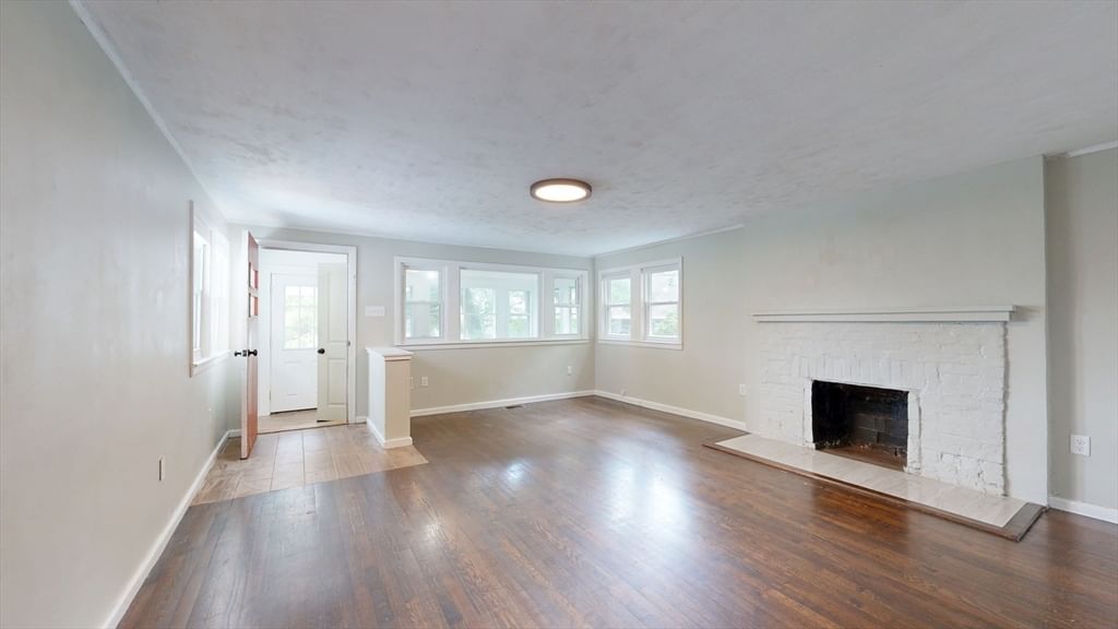 46 Circle Rd Malden — Photo 11 of 39
